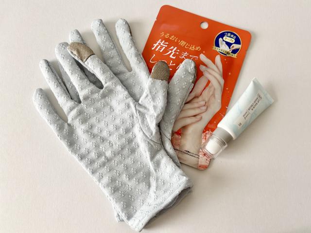 ダイソー　保湿　ハンドケア　おすすめ　やり方　ハンドクリーム　塗り方　パック　