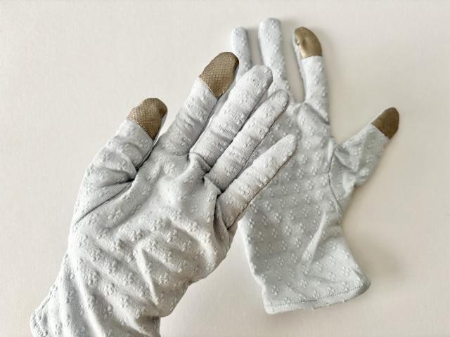 ダイソー　保湿　ハンドケア　おすすめ　やり方　ハンドクリーム　塗り方　パック　