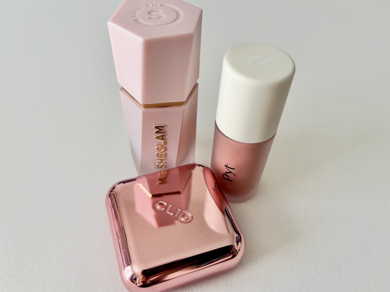 チーク　バーム　リキッド　おすすめ　CLIO　pyt　SHEGLAM