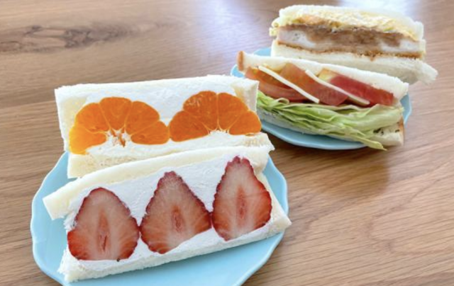 サンドイッチ専門店 もぐもぐ　札幌　フルーツサンド