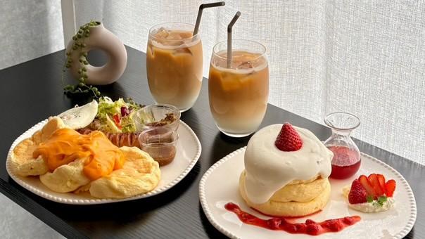 つきてらす カフェ