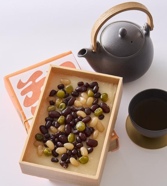 朔日限定神宮茶屋餅　五色かのこ