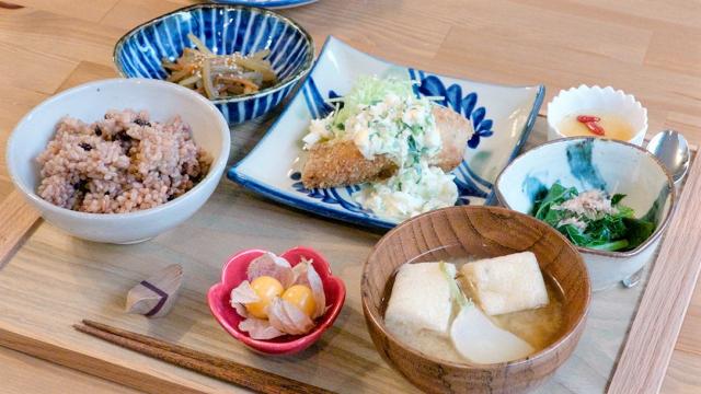 旬の地元野菜と酵素玄米！心と体に優しいランチで憩いのひととき【札幌