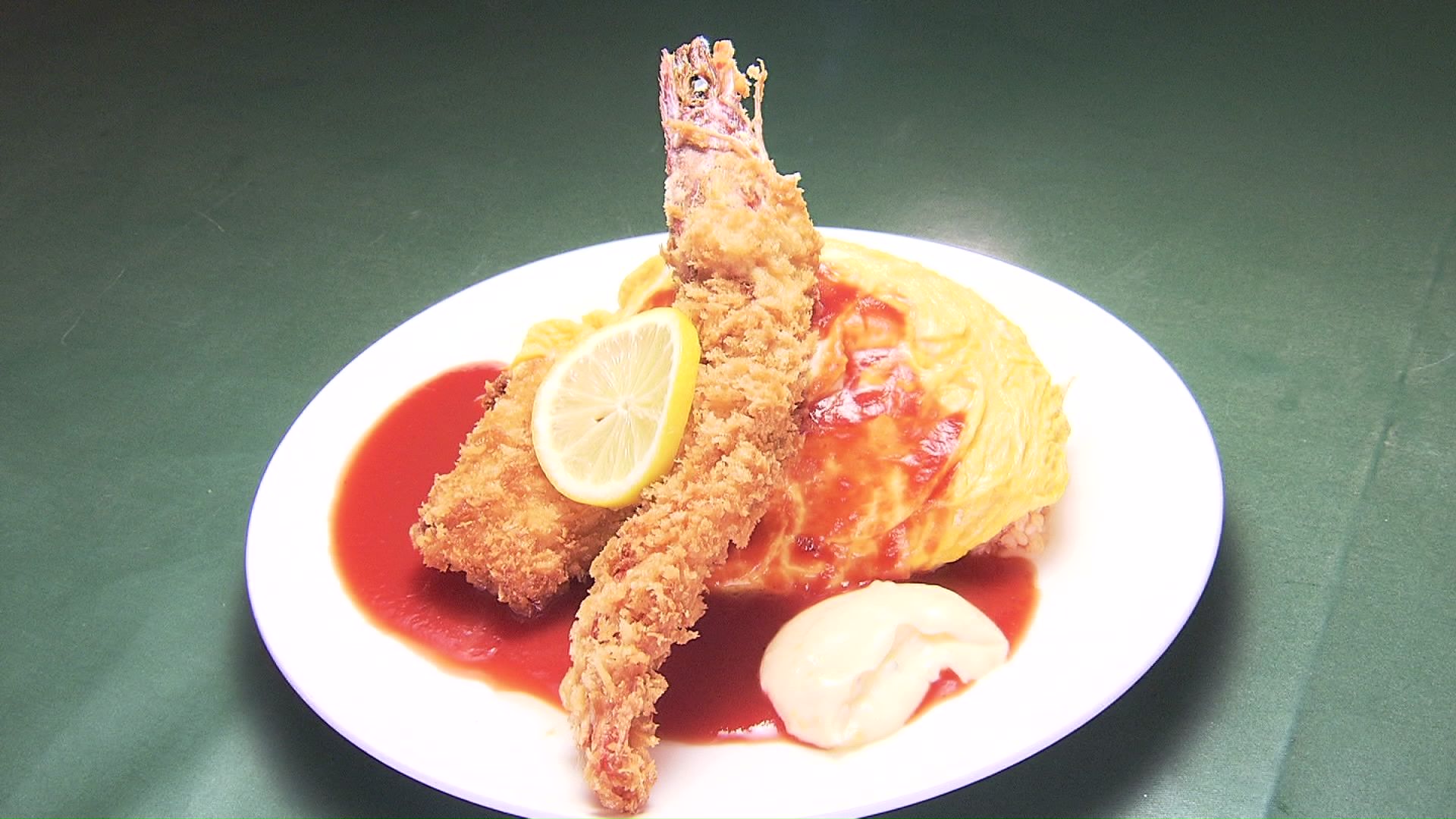 ふわとろオムライスに大エビフライ！カニクリームコロッケ大人気&行列