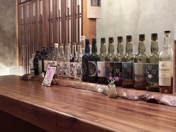 女性の一人飲みにも！札幌「酒房ハレとケ」畳の酒房でウイスキーと抹茶を堪能“オシャレ贅沢な空間”みつけた