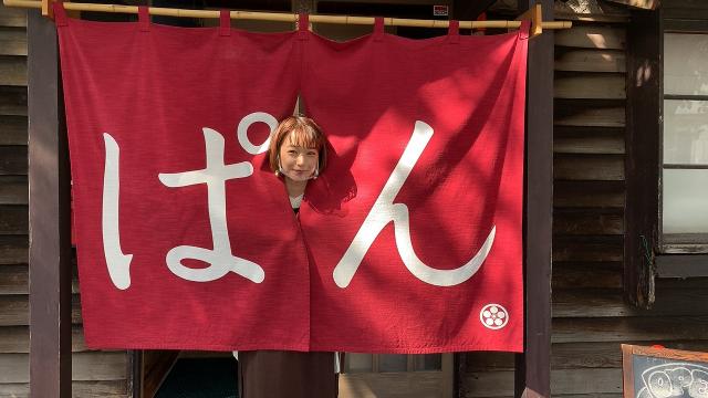 新店 カフェ パン屋 グルメ フォトジェニック パン トゥンカロン 芋 ドリンク マカロン