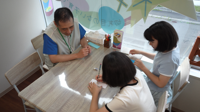 金森巴菜さん・比菜さんと長谷部 希晶さん
