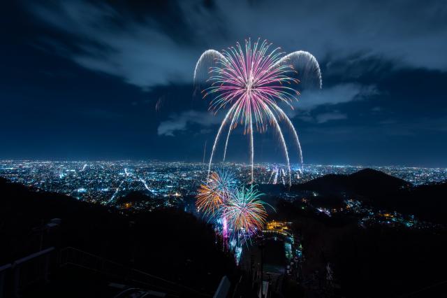 大倉山　花火　夜景