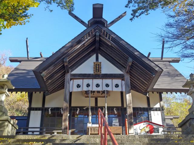 虻田神社　拝殿