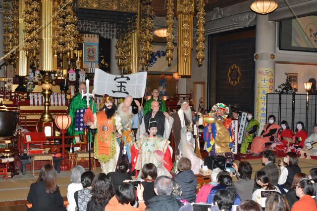 成田山札幌別院新栄寺　節分祭