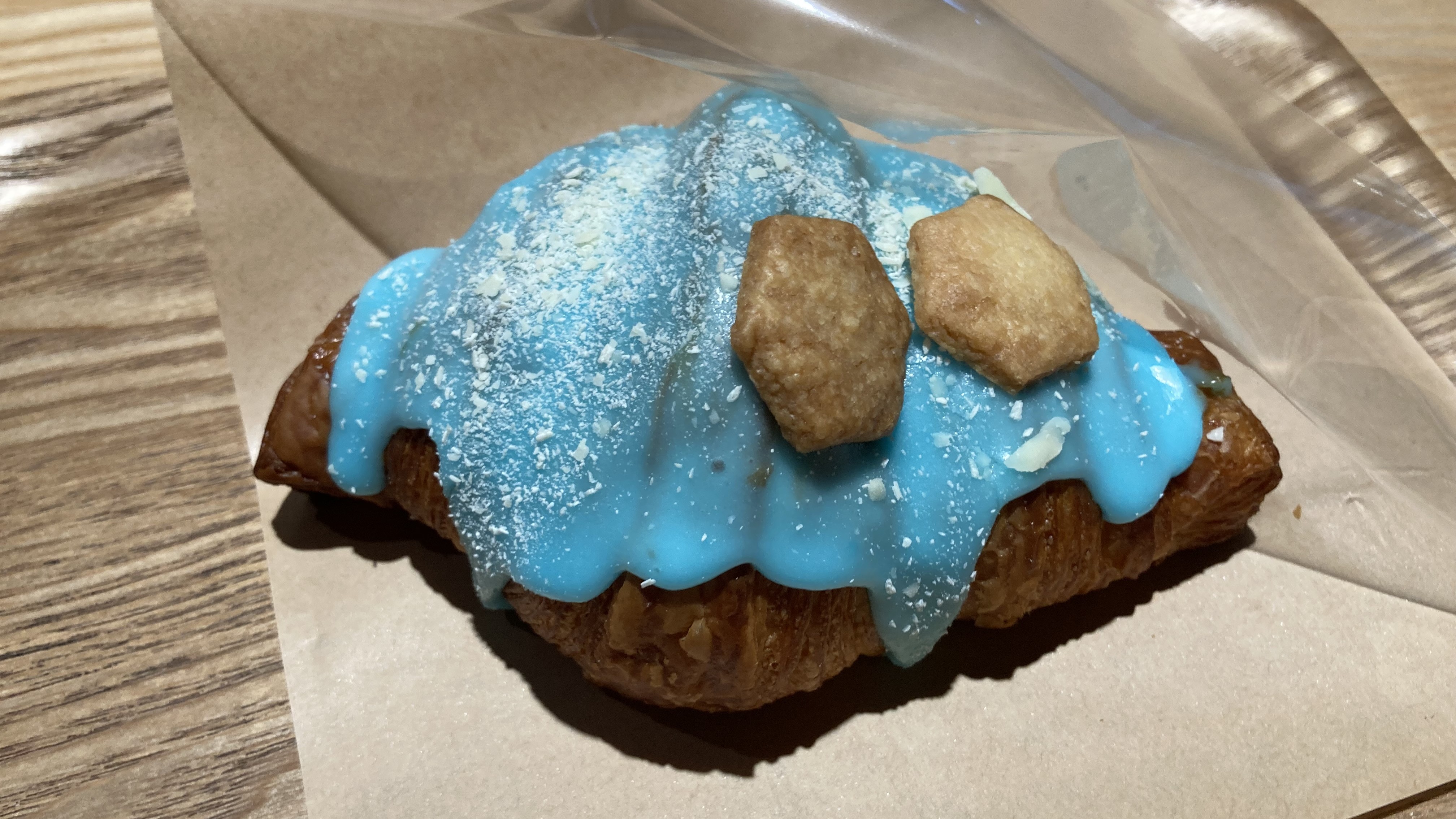 「あおあおクロワッサン」