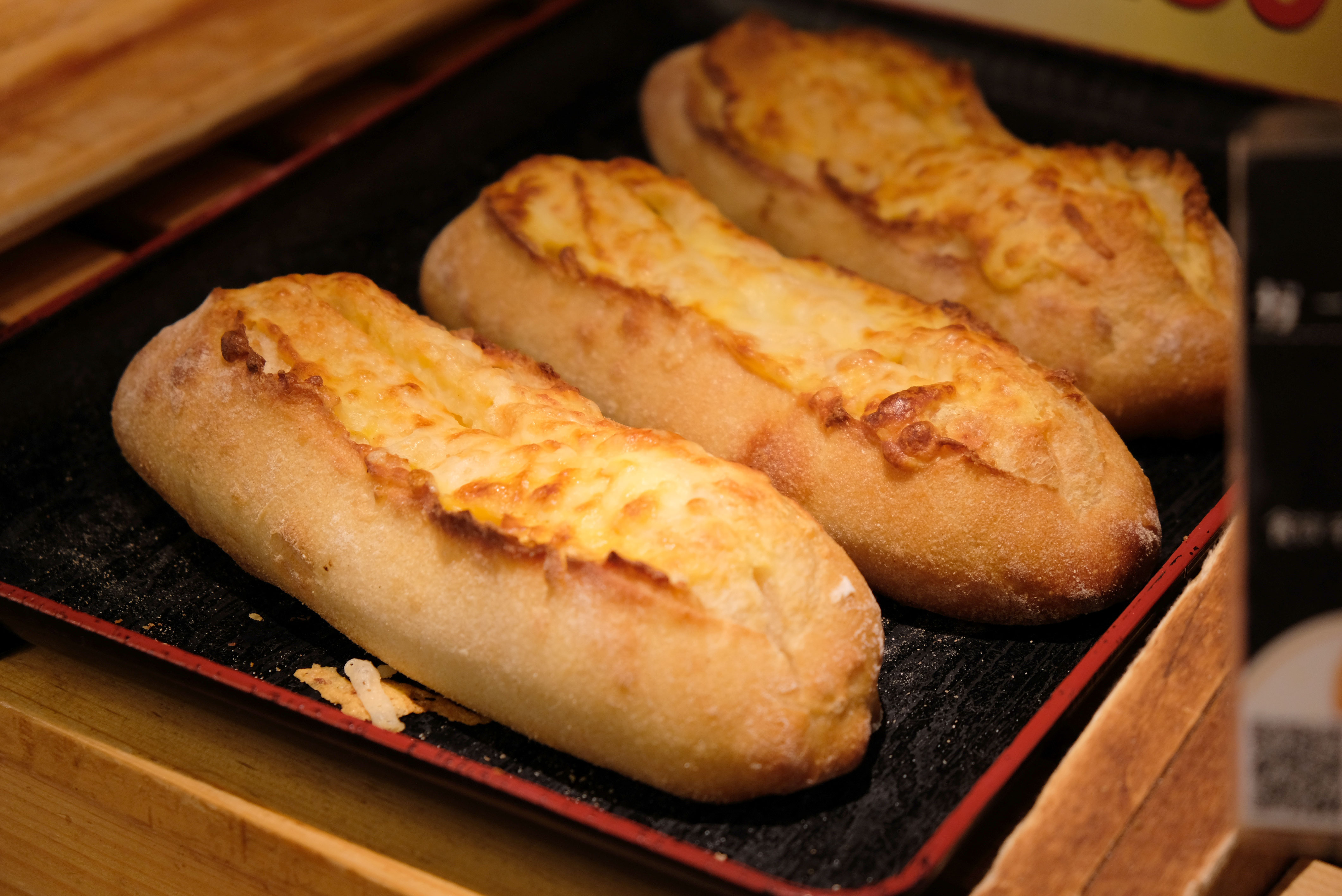 麦音のとろーりチーズパン